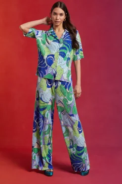 Clearance Oasis Tropical Plisse Short Sleeve Button Through Shirt Blue