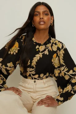 Outlet Oasis Volume Sleeve Paisley Floral Top Black