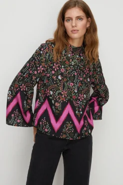 Clearance Oasis Zig Zag Floral Printed Top Black